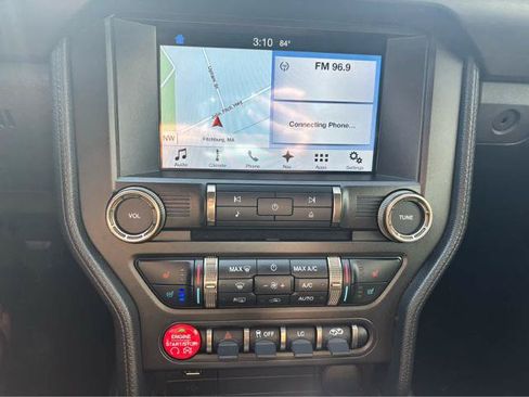 Used 2016 Ford Mustang Shelby GT350 w/ Technology Package RWD image 18