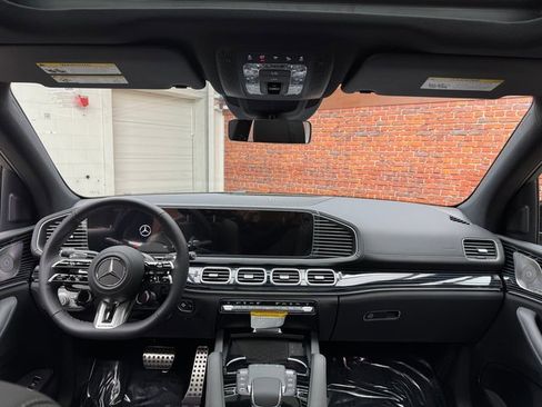 New 2026 Mercedes-Benz GLE 53 AMG 4MATIC image 12