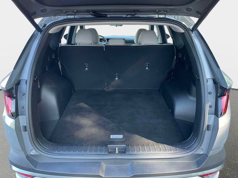 Used 2025 Hyundai Tucson SEL FWD image 14