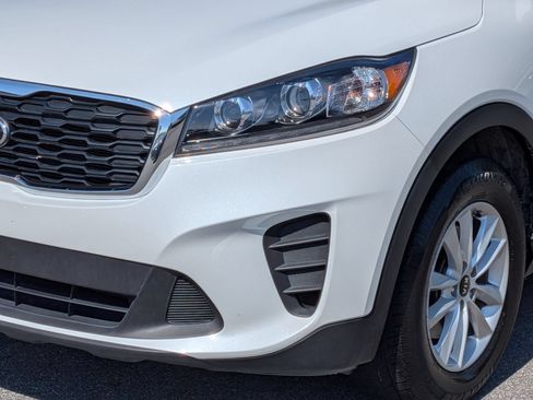 Used 2020 Kia Sorento L FWD image 9