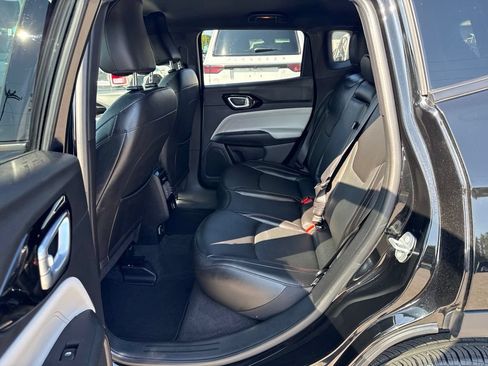 Certified 2023 Jeep Compass Limited AWD/4WD image 20