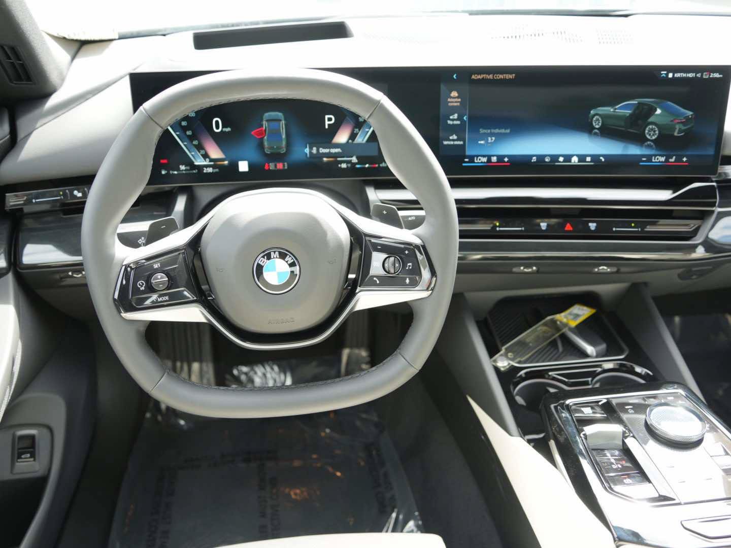 Used 2026 BMW 530i RWD image 7