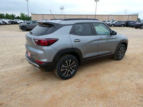 New 2026 Chevrolet TrailBlazer ACTIV w/ Convenience Package AWD/4WD image 4