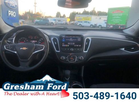 Used 2024 Chevrolet Malibu LS image 14