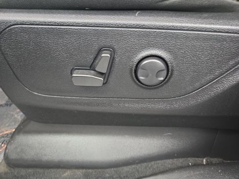 Used 2022 RAM 1500 Big Horn AWD/4WD image 20