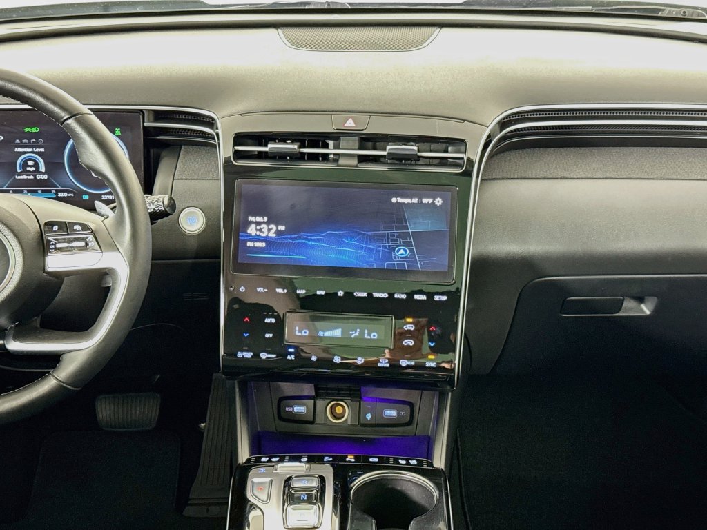 Used 2024 Hyundai Tucson Limited AWD/4WD image 14