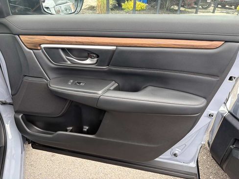 Used 2021 Honda CR-V Touring image 22