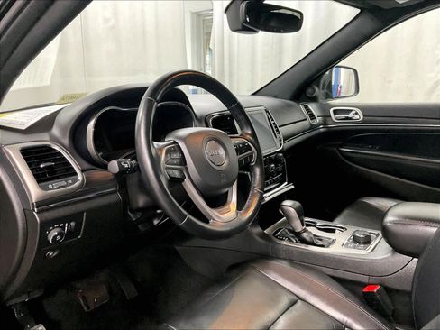 Used 2022 Jeep Grand Cherokee Limited image 8