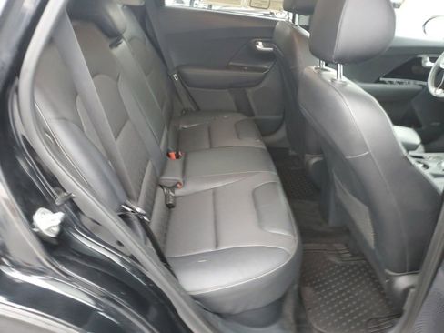 Used 2017 Kia Niro EX image 28
