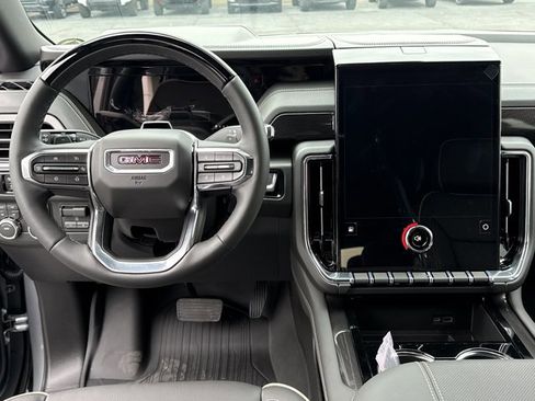 New 2026 GMC Yukon Elevation image 8