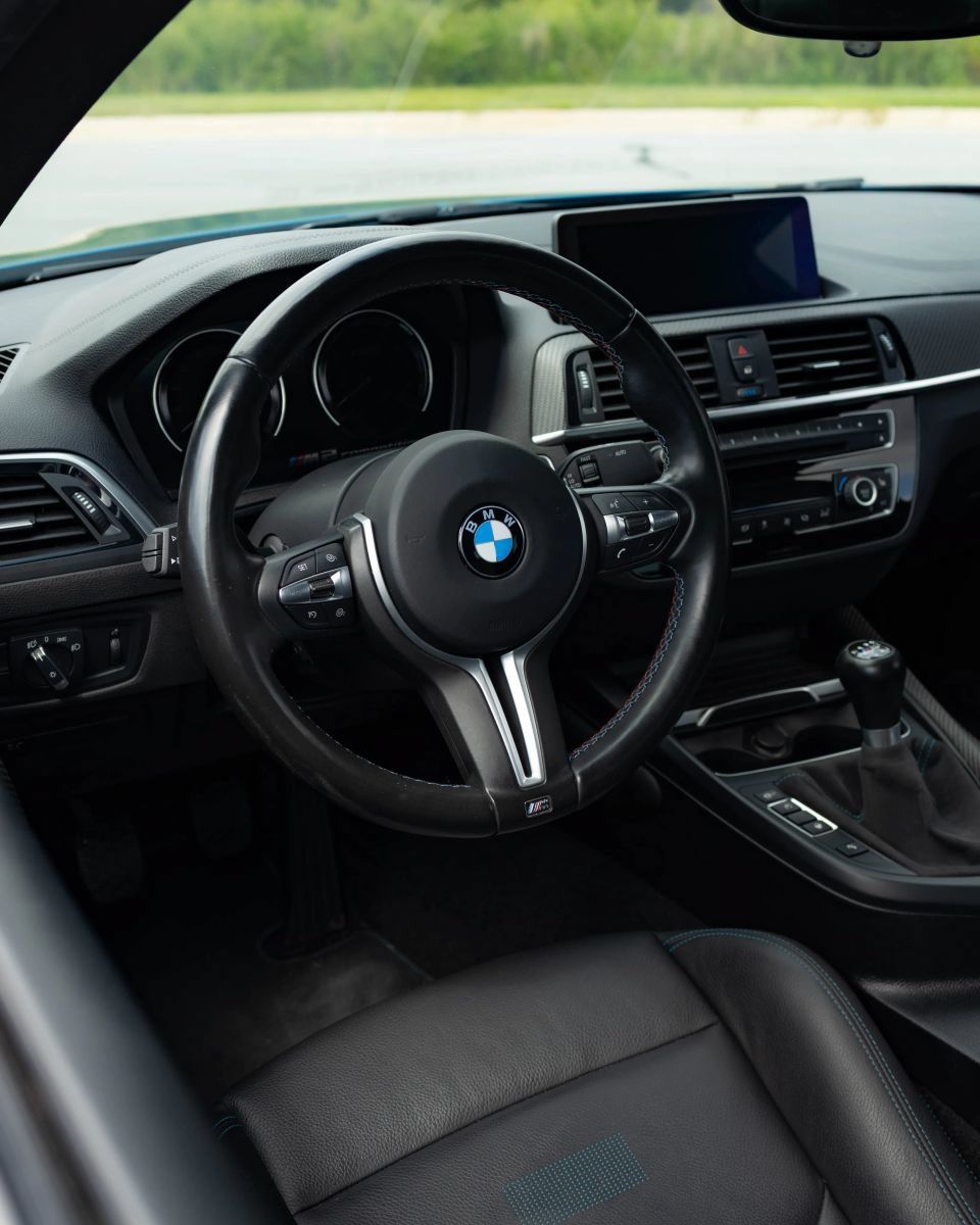 Used 2021 BMW M2 Competition w/ Executive Package RWD image 6