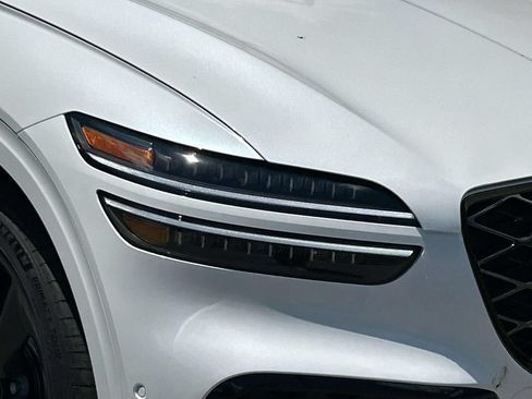 New 2026 Genesis GV70 2.5T Sport Prestige AWD/4WD image 9
