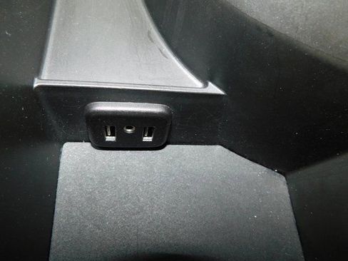 Used 2023 Chevrolet Camaro LT image 29