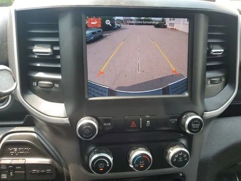 Used 2022 RAM 2500 Big Horn image 13