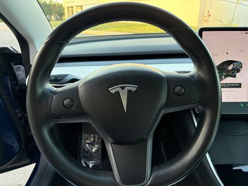 Used 2018 Tesla Model 3 Long Range AWD/4WD image 18