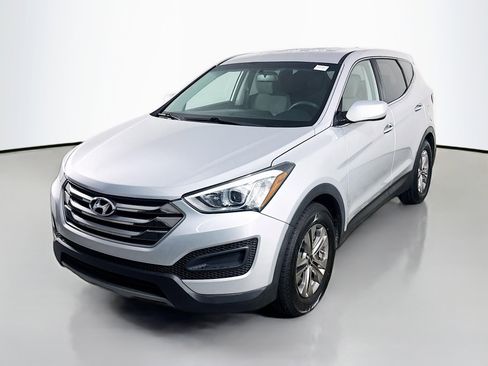 Used 2016 Hyundai Santa Fe Sport image 4