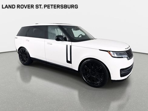 New 2026 Land Rover Range Rover Long Wheelbase SE AWD/4WD image 3