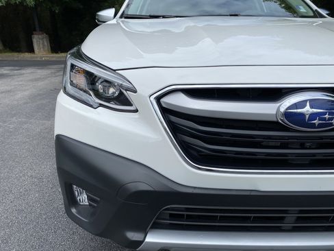 Used 2021 Subaru Outback Touring XT AWD/4WD image 14