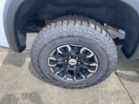 New 2026 Chevrolet Silverado 1500 ZR2 AWD/4WD image 9