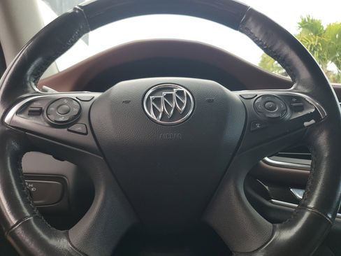 Used 2019 Buick Enclave Avenir w/ Avenir Technology Package image 25