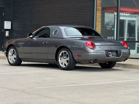 Used 2003 Ford Thunderbird RWD image 3
