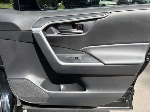 Used 2024 Toyota RAV4 AWD Hybrid image 15