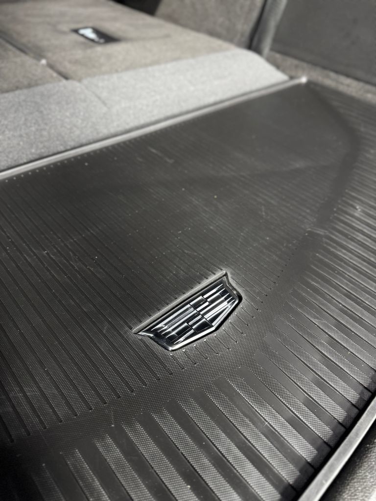 Used 2023 Cadillac Escalade V AWD/4WD image 50