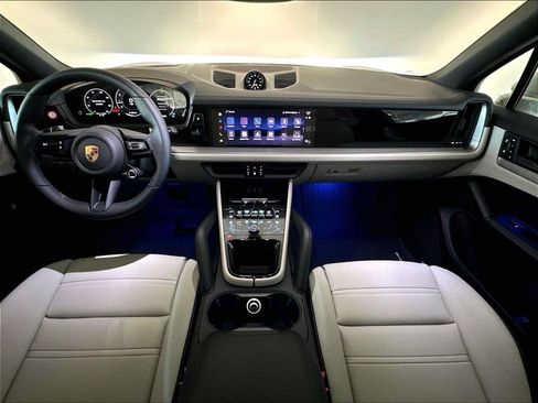 New 2026 Porsche Cayenne AWD/4WD image 14