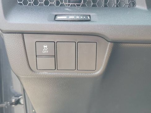 Certified 2025 Honda CR-V EX image 28