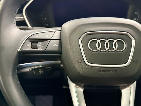 Certified 2024 Audi Q3 2.0T Premium Plus image 11