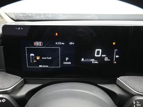 New 2026 Nissan Kicks S image 13