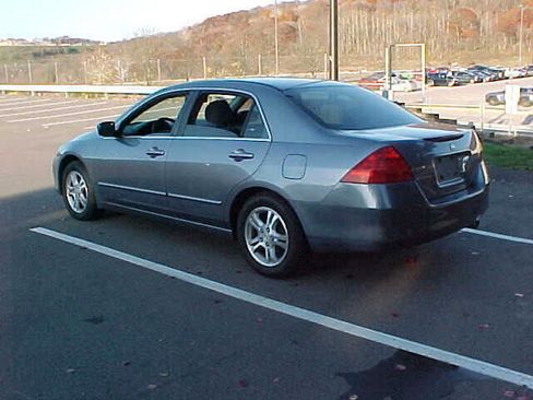 Used 2007 Honda Accord SE image 8