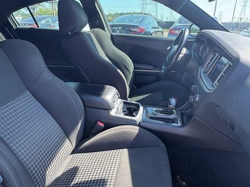 Used 2020 Dodge Charger R/T RWD image 20