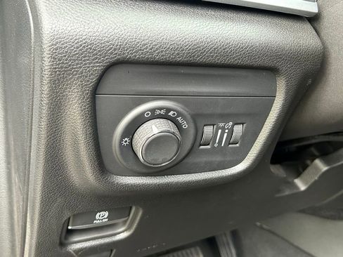 Certified 2024 Jeep Grand Cherokee Laredo X w/ Trailer Tow Package image 49