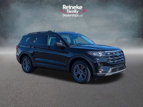 New 2026 Ford Explorer Active w/ Active Comfort Package image 3