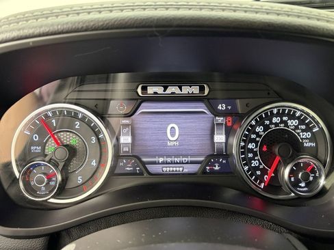 Used 2022 RAM 2500 Laramie image 15