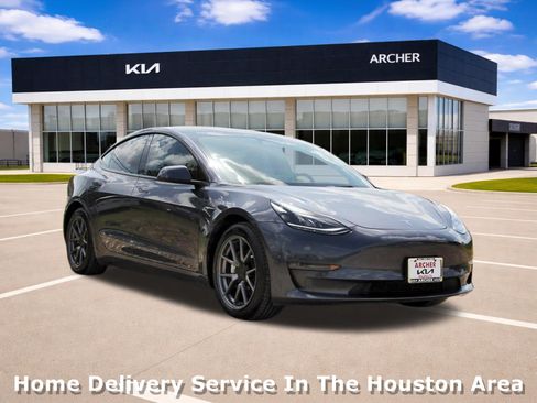 Used 2022 Tesla Model 3 Long Range AWD/4WD image 1