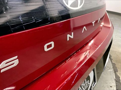 Used 2025 Hyundai Sonata SEL FWD image 8