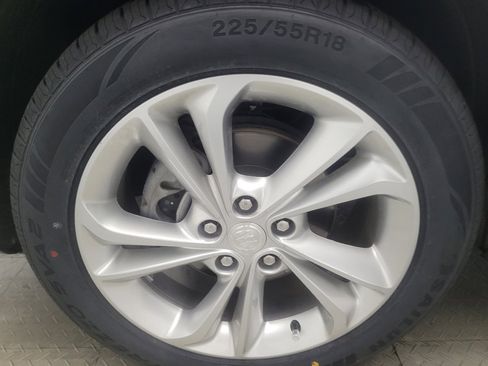 Used 2021 Buick Encore GX Preferred FWD image 31
