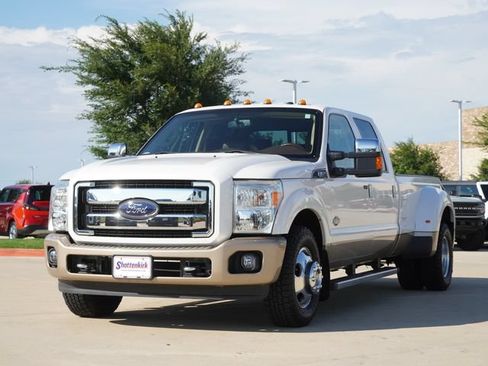 Used 2013 Ford F350 King Ranch w/ King Ranch w/Chrome Pkg RWD image 3