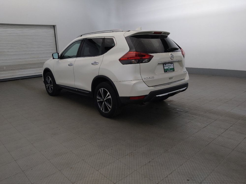 Used 2017 Nissan Rogue SL w/ SL Premium Package AWD/4WD image 3