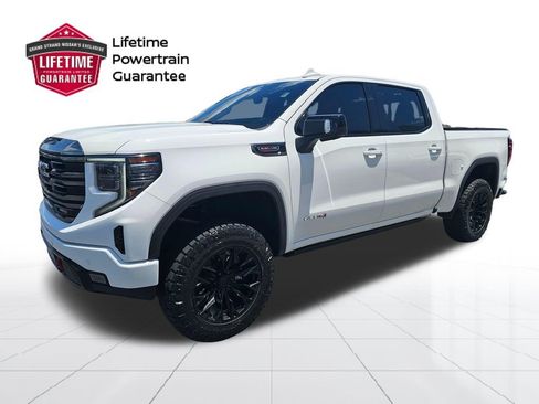 Used 2023 GMC Sierra 1500 AT4 w/ Technology Package AWD/4WD image 1
