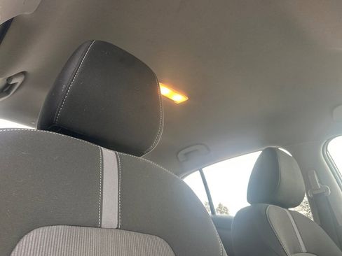 Used 2022 Nissan Sentra SV w/ Electronics Package image 17