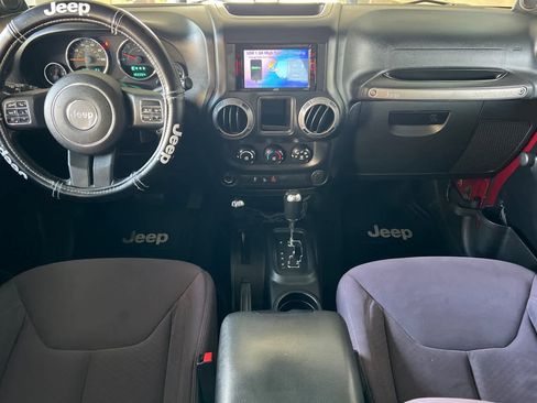 Used 2013 Jeep Wrangler Unlimited Sport w/ Connectivity Group image 3