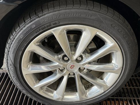 Used 2014 Cadillac XTS Luxury w/ Driver Awareness Package FWD image 28