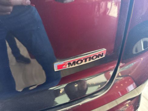 Used 2020 Volkswagen Atlas Cross Sport SEL image 37