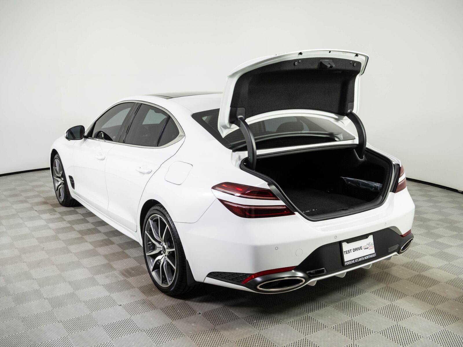 Used 2026 Genesis G70 2.5T Prestige RWD image 31