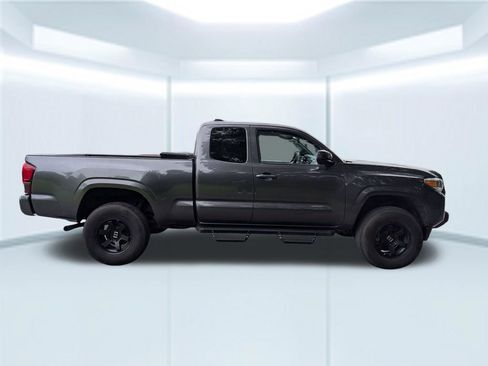 Used 2023 Toyota Tacoma SR RWD image 7