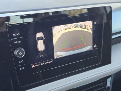 Used 2025 Volkswagen Taos S image 19