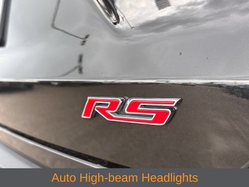 Used 2024 Chevrolet Trax RS w/ Sunroof Package FWD image 10